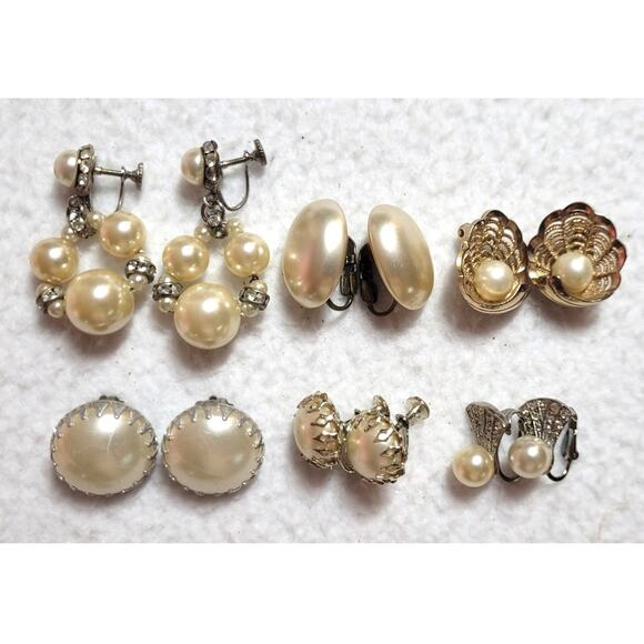 Vintage Clip On Screwback Earrings Lot 6 Pairs Faux Pearls Button Prong Set - Picture 1 of 4